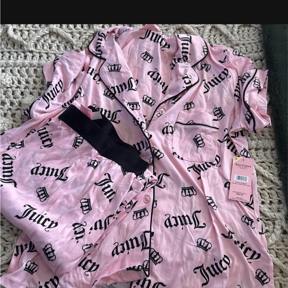 Juicy couture set medium
